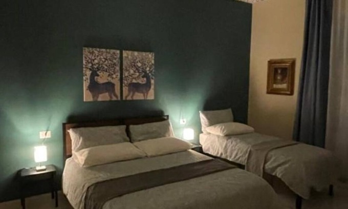 Volla Maison | B&B D'Aponte Home: Double/Twin Room with Single Beds