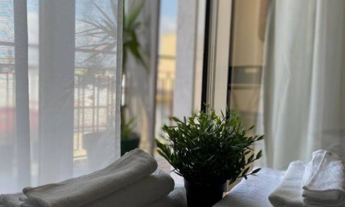 Volla Maison | B&B D'Aponte Home: Family Suite with Balcony
