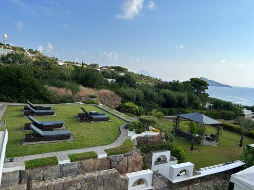 Panarea Lit Et Petit-Déjeuner | B&B da Luca