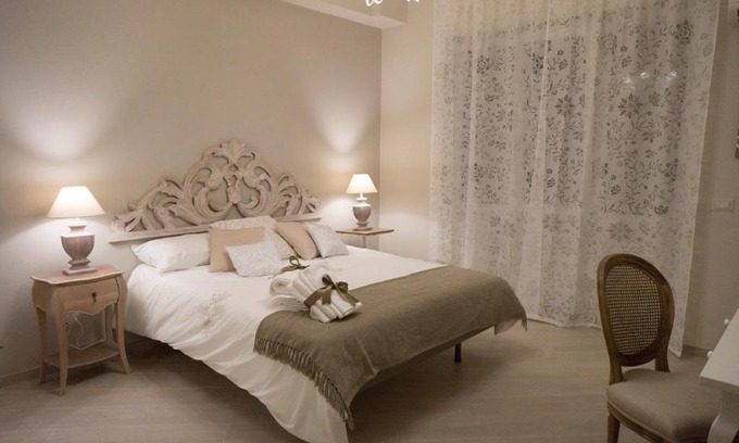 Historical Downtown Salerno Lit Et Petit-Déjeuner | B&B Donna Ada