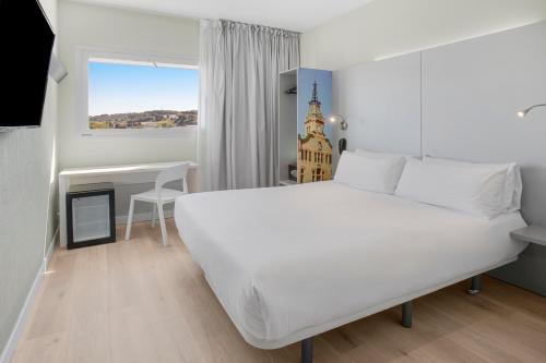Vilatenim Hôtel | B&B HOTEL Figueres