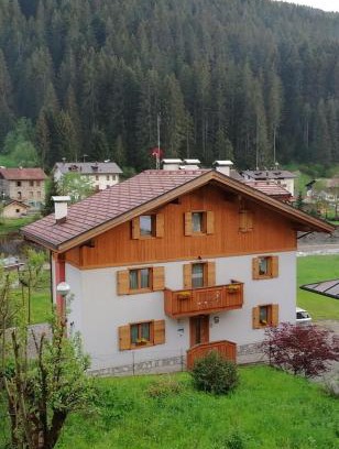 San Pietro di Cadore Lit Et Petit-Déjeuner | B&B Il Tulipano