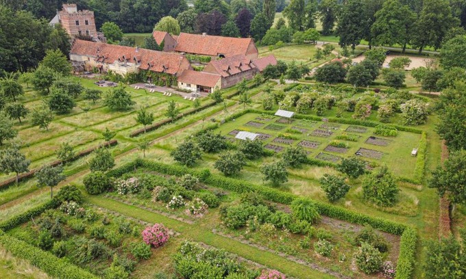 Wijer Lit Et Petit-Déjeuner | B&B Kasteelhoeve de Kerckhem
