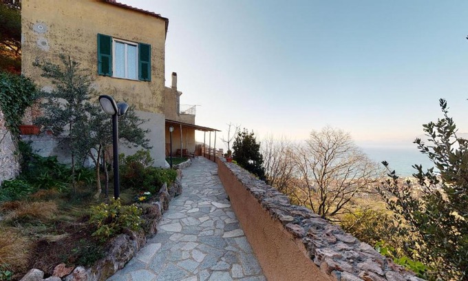 Borgio Verezzi Lit Et Petit-Déjeuner | B&B La Canonica - Svegliarsi a Verezzi