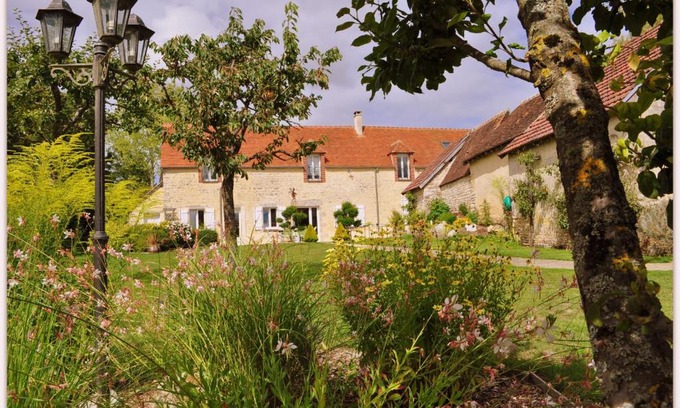 Aunou-sur-Orne Lit Et Petit-Déjeuner | B&B le bourg d'Aunou, petit déjeuner compris