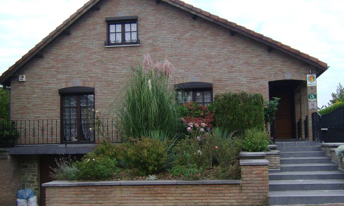 La Louviere Maison | B&B Le Castillon