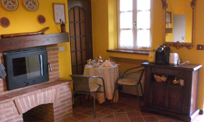 Cortazzone Lit Et Petit-Déjeuner | B&B NATURISTA Raggio di sole
