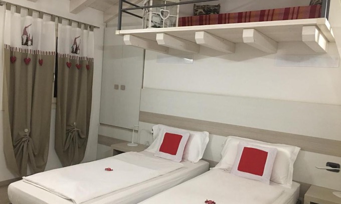 Quinto di Treviso Lit Et Petit-Déjeuner | B&B Nuova Ostiglia