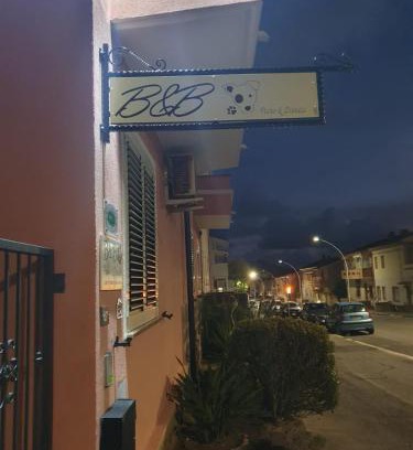 Carbonia Lit Et Petit-Déjeuner | B&b Paolo e Daniela
