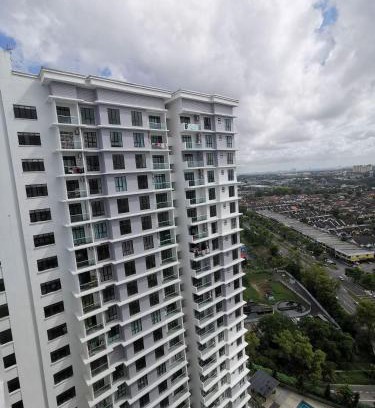 Taman Bukit Mewah Appartement | B2510 Paradigm mall 2BR 6Pax Wifi Tvbox NETFLIX! Prime Area The Platino By STAY