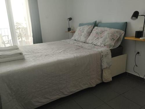 Aigio Appartement | B3 - The colorful one