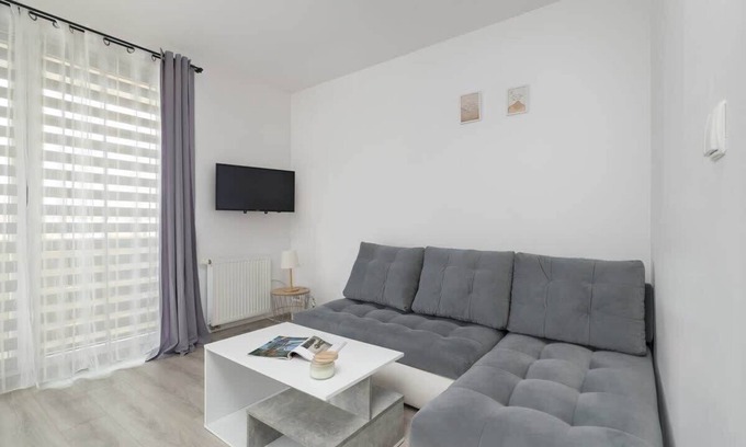 Kostuchna Appartement | Bażantów 41D | Compact Studio | Wi-Fi