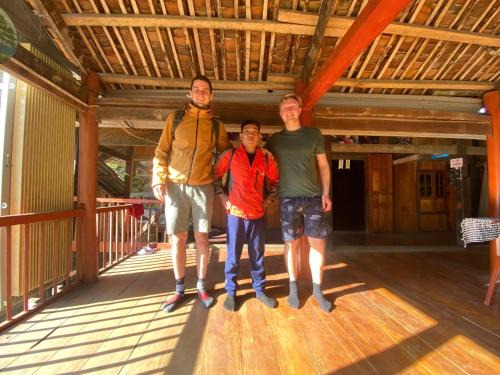 Nam Mau Lit Et Petit-Déjeuner | Ba bể Homestay ngọc trinh