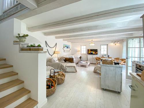 Balatonhenye Villa | Babérkert Villaház Balatonhenyén