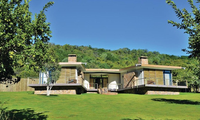 Rooiberg Cabine | Babirwa Golf and Bush Lodge