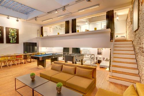 Pempelfort Appartement | Bachelor I ette I XXL Altstadt Loft I 900m I Fun