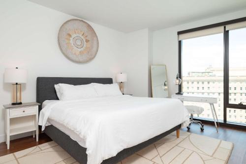 Bay Village Appartement | Back-Bay Lux Central 2BR Condo with Rooftop and Parking