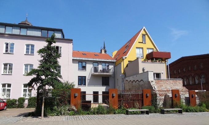 Old Town Maison | Backbord Und Steuerbord