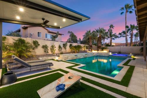Arabian Views Maison | Backyard Bliss - Firepit Putt Play Pool & Spa