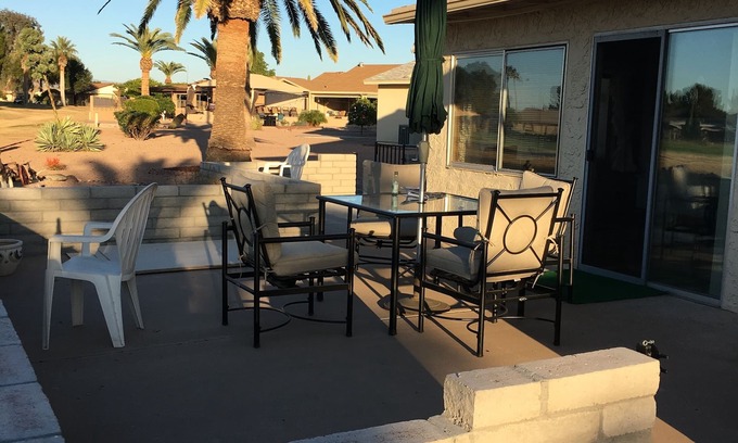 Fountain of the Sun Maison | Backyard on 14th hole of Golf Course/Dog-friendly
