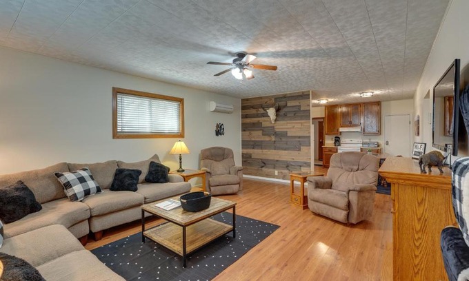 Medora Appartement | Badlands Suite Less Than 1 Mi to Teddy Roosevelt Park!