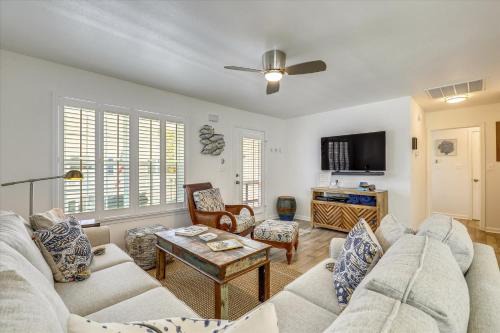 Bethany Beach Maison | Bahamas Beach Cottages - 641 Sandy Point