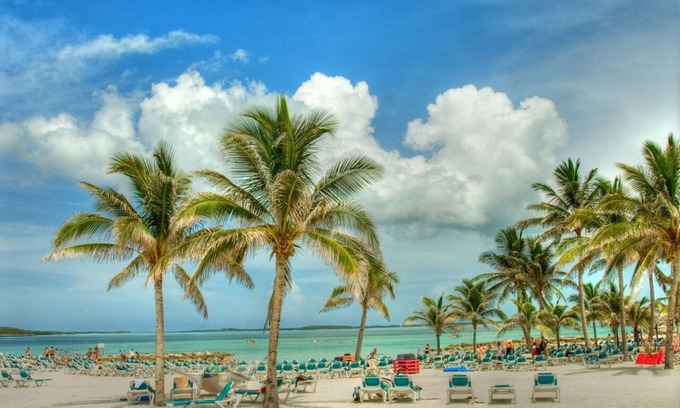 Windsor Park Villa | Bahamas Getaway Villa