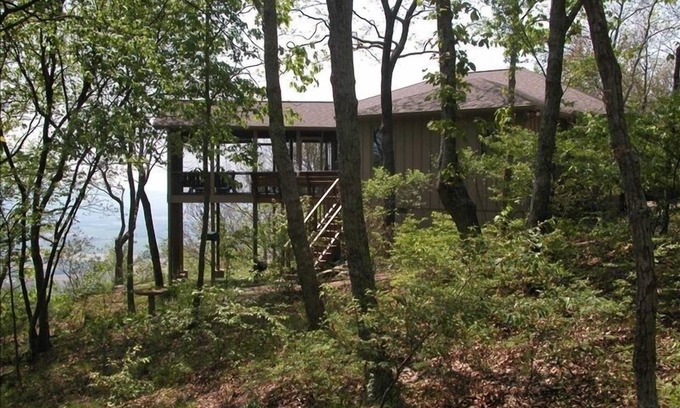 Saint Andrews Maison | Bairnwick Too - L'une des meilleures vues sur le Bluff sur la montagne Sewanee