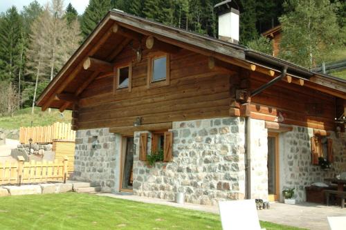 Bedollo Chalet De Ski | BAITA NONNO GHINO