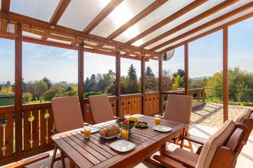 Balatonalmadi Appartement | Balaton View From Almadi - Happy Rentals