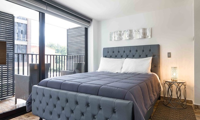 El Poblado Appartement | Balcon 1 chambre AC, bain à remous Poblado