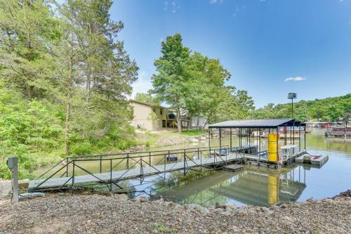 Roach Maison | Balcony and Fire Pit Home on Lake of Ozarks!