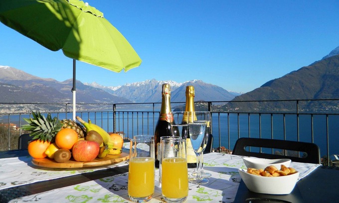 Calozzo Maison | Balcon sur le lac Pianello