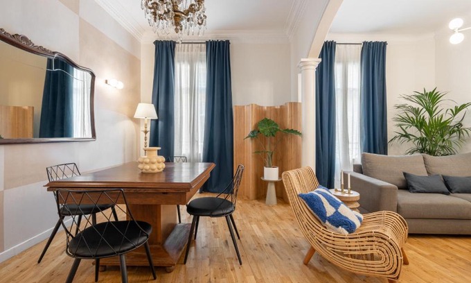 Sant Gervasi – la Bonanova Appartement | Balmes Apartment by Olala Homes