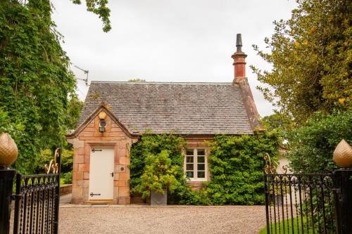 Invergordon Maison | Balnagown Estates Gardener's Cottage