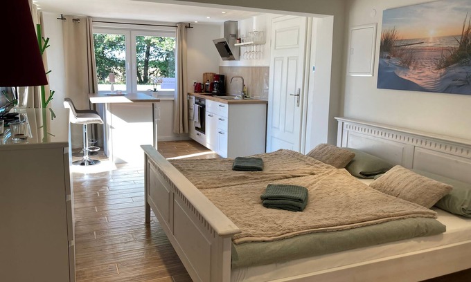 Nienhagen Appartement | Baltic Sea, 1-room vacation apartment for 2 people in the Baltic Sea resort of Nienhagen, 5 minutes to the beach