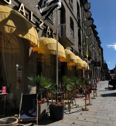 Centre ville - Urbanistes Hôtel | Balzac Hôtel Restaurant