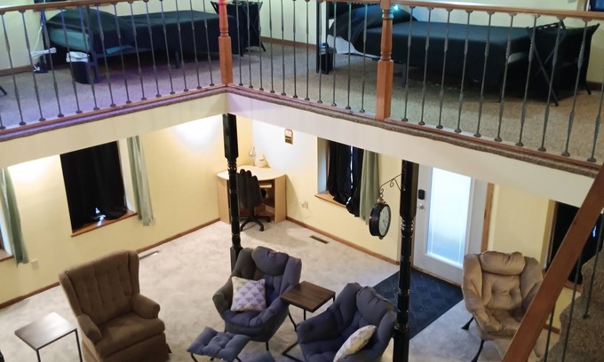 Sidney Maison | Bank on it! Suite Bank