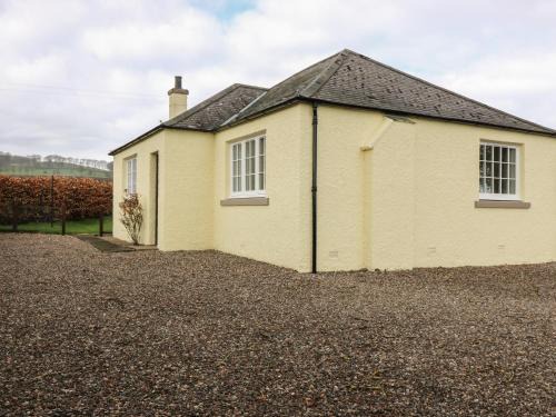 Forfar Maison | Bankhead of Lour Bungalow