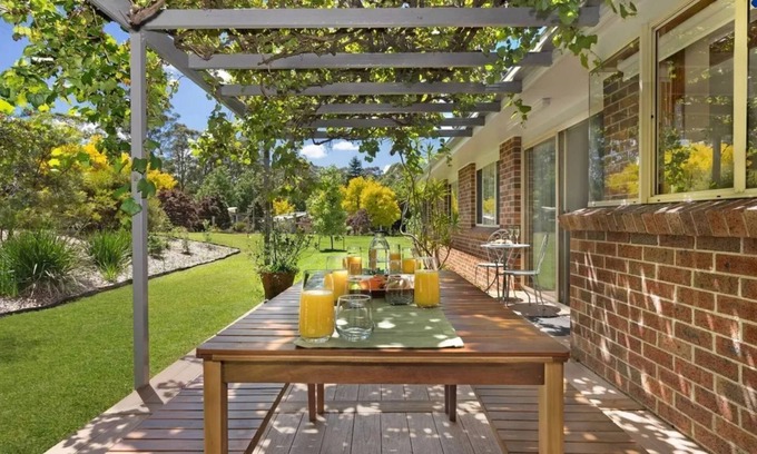 Tapitallee Maison | Banksia — Stay 3 Pay 2