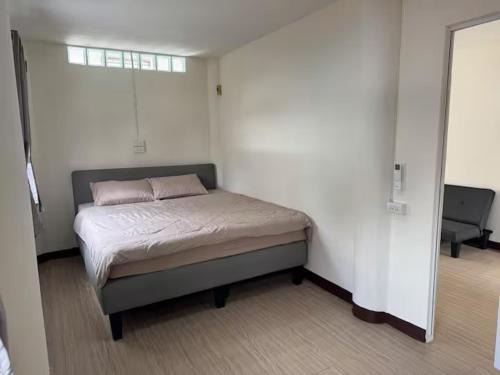 Anusawari Maison | Bann ABC at 112 Phahonyothin 55