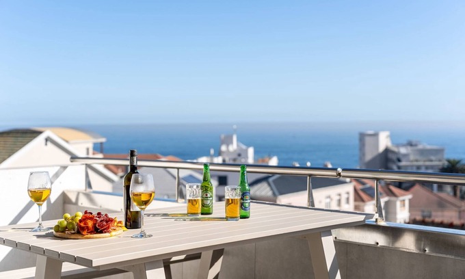 Fresnaye Appartement | Bantry Bay Pearl - Apt with Ocean Views