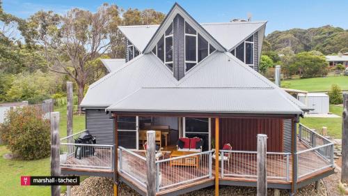 Barragga Bay Maison | Baraga Sanctuary holiday house, Bermagui Barragga Bay Linen & Wifi Provided