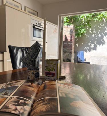 Centrum Appartement | Barbera Guesthouse Hotel Apartments - Experience local life in the Old Centre