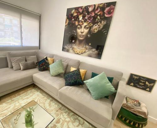 Navas Appartement | Barcelona Chic Apartments- Free Parking - 10 min BCN centre by metro
