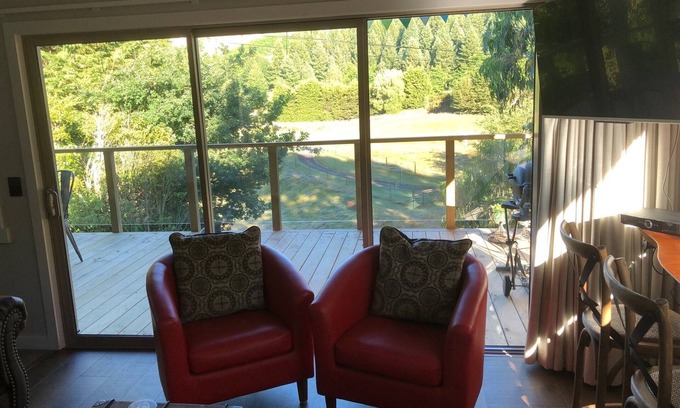 Wairakei Maison | Barn style cottage