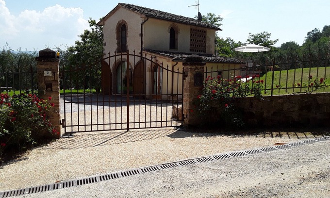 Poggiarello Villa | Grange avec piscine privée très proche de San Gimignano, Sienne, Volterra et Florence