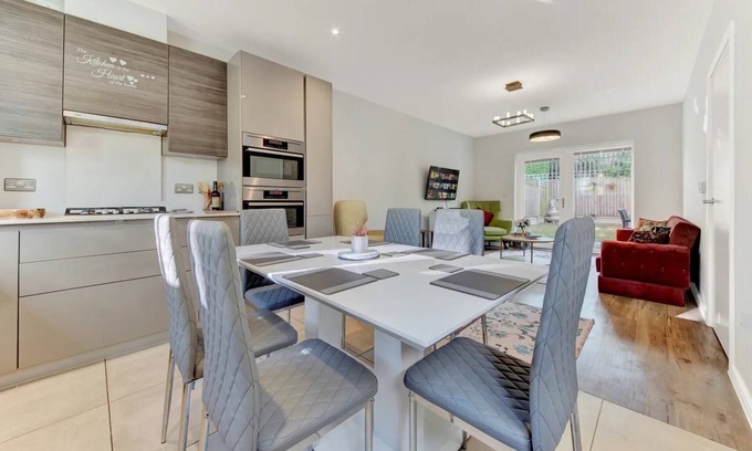 High Barnet Maison | Barnet's Hidden Gem - Your Dream Stay