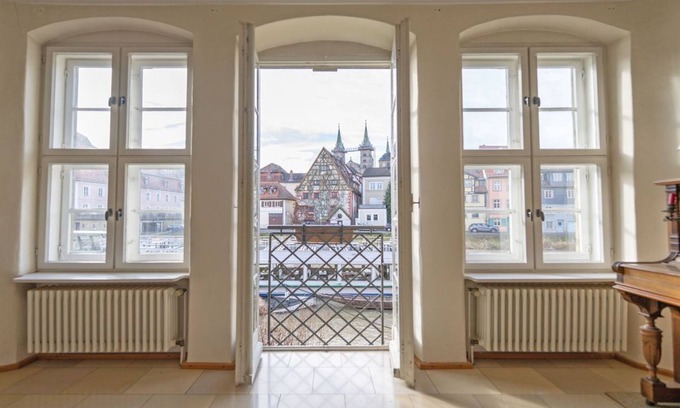 Old Town Maison | Baroque gallery house - Little Venice Bamberg