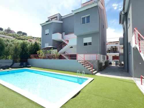 Nea Iraklitsa Maison | Barounia Suite